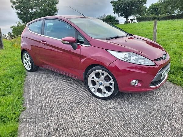 Red Used 2009 Ford Fiesta Zetec Hatchback | £2,695 (A bit pricey) - Image 1/4