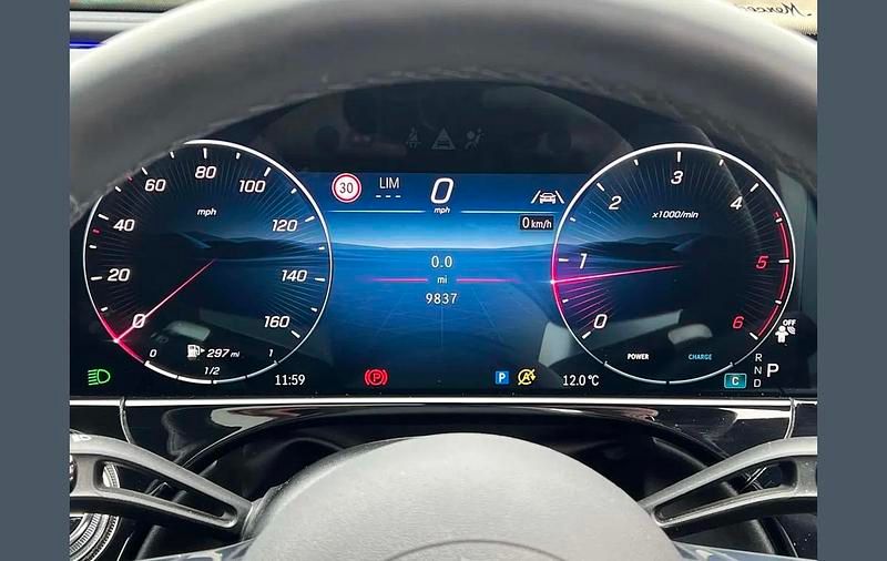 Used Mercedes E220 AMG Line Premium Plus 194 HP (142 kW) 2024 Silver Sedan