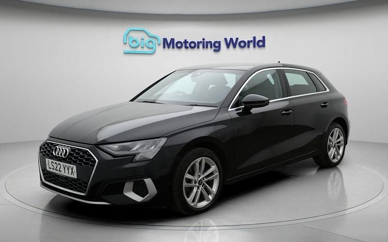 Used Audi A3 Sportback e-tron Sport 204 HP (150 kW) 2025 Hatchback