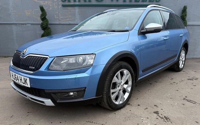 Used Skoda Octavia Scout 184 HP (135 kW) 2016 Estate