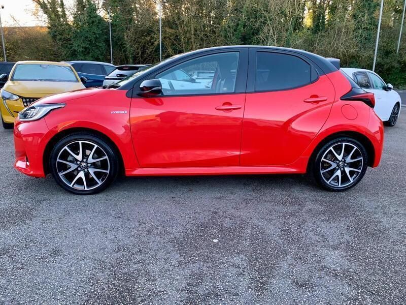 Orange Used 2020 Toyota Yaris Hybrid Edition | £13,995 (Fair price) - Image 1/4