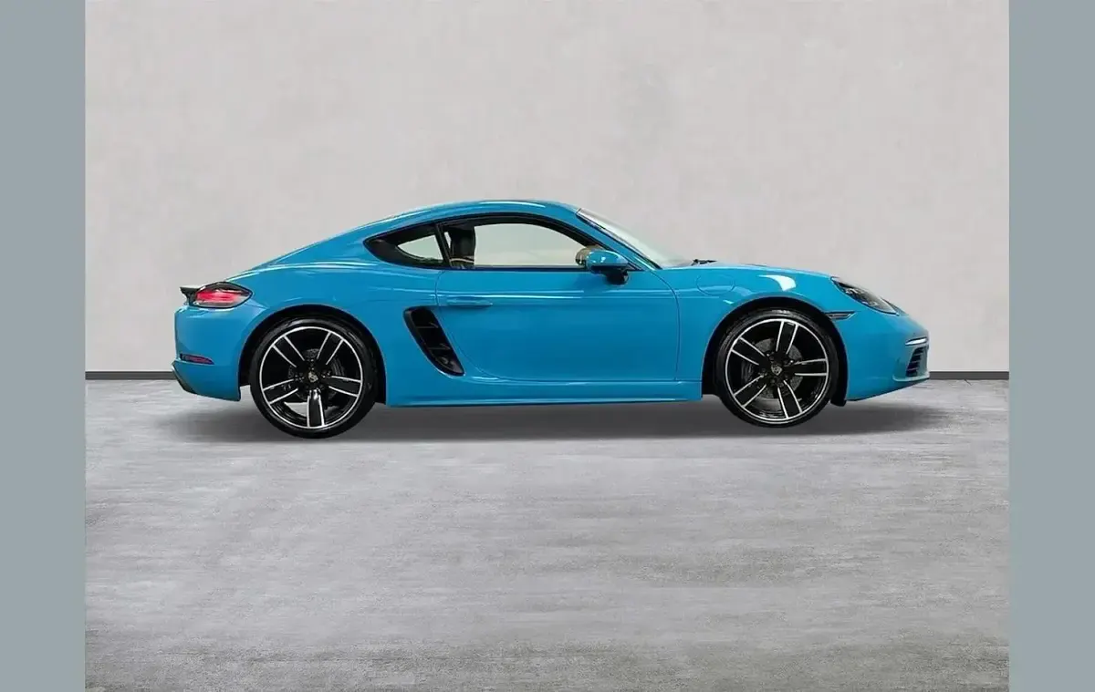 Used Porsche Cayman 300 HP (220 kW) 2019 Blue Coupe