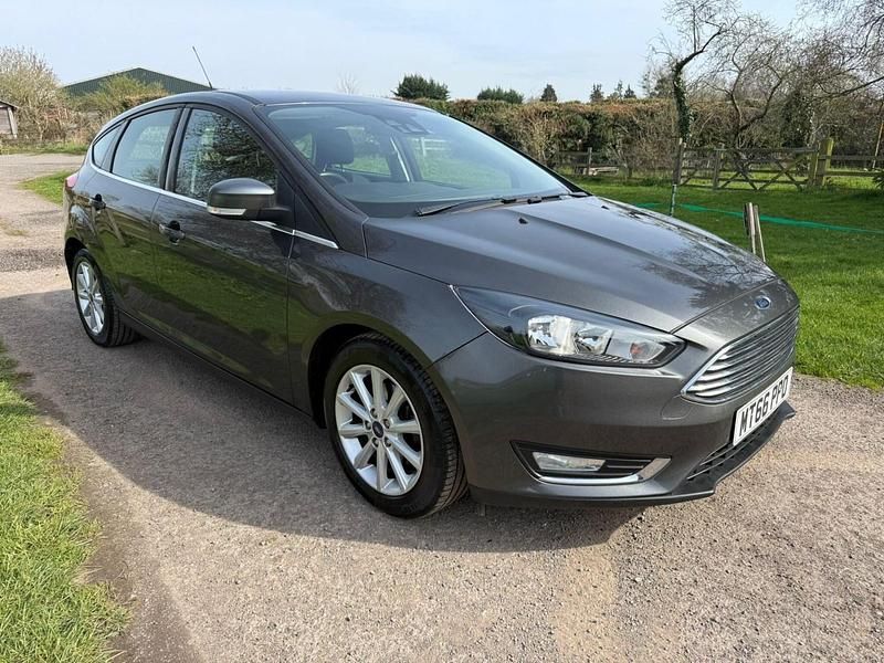 Used Ford Focus Titanium 2016 Grey Hatchback