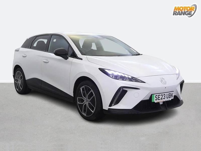 White Used 2023 MG MG4 EV Trophy Hatchback | £16,895 (Fair price) - Image 1/4