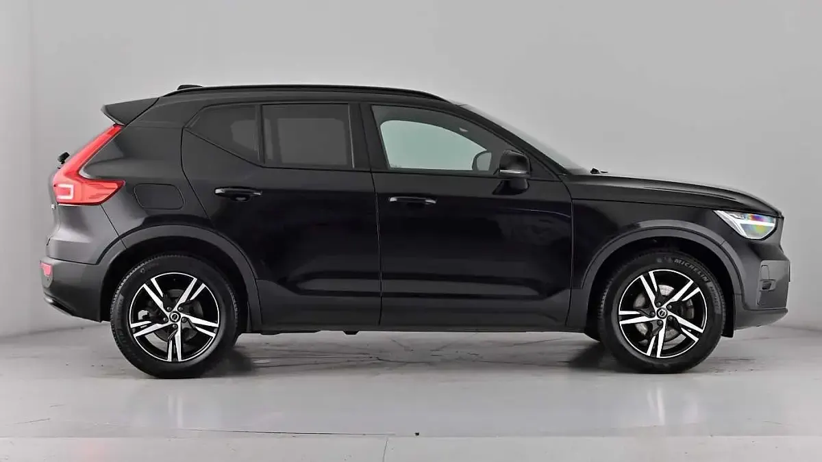 Used Volvo XC40 Plus 2022 Black SUV