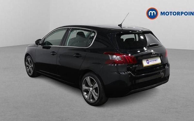 Used Peugeot 308 Allure 131 HP (96 kW) 2019 Black Hatchback
