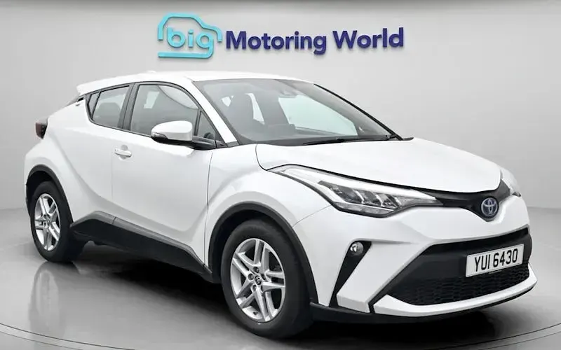 Used Toyota C-HR 122 HP (89 kW) 2023 SUV