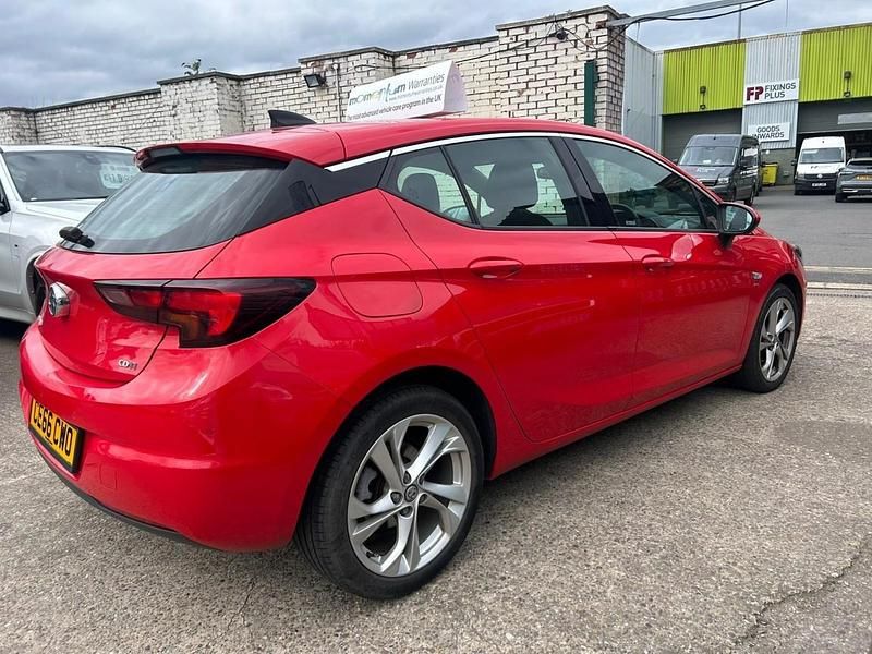 Used Vauxhall Astra SRi 2016 Red Hatchback