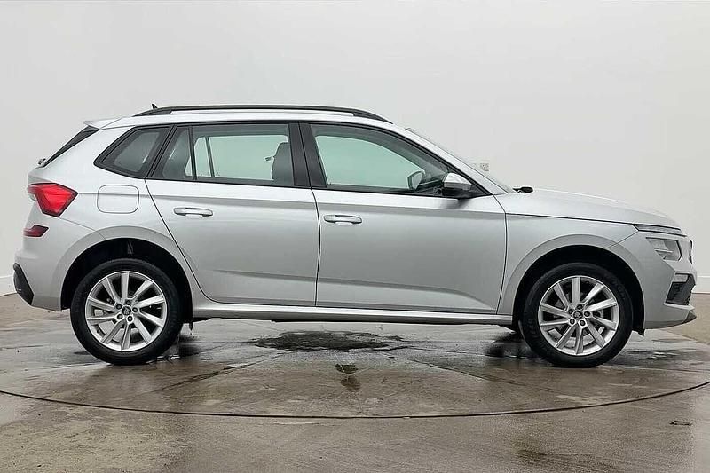 Used Skoda Kamiq SE 94 HP (69 kW) 2025 Brilliant silver metallic SUV