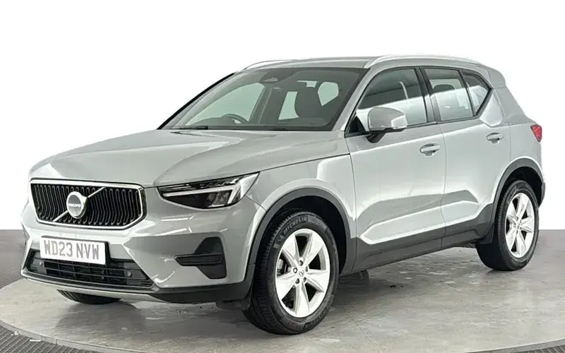 Used Volvo XC40 Core 163 HP (119 kW) 2023 SUV