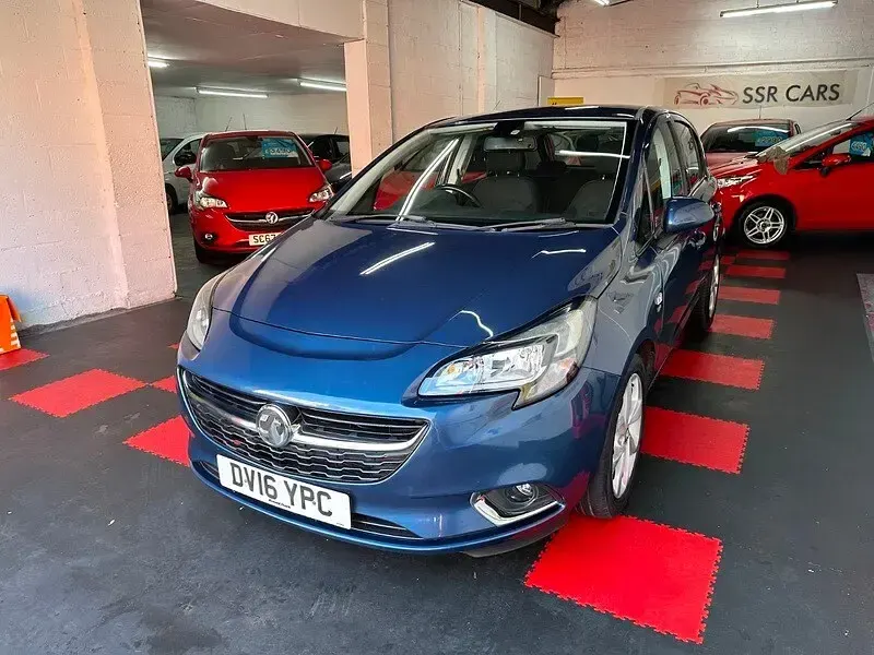 Used Vauxhall Corsa SRi 75 HP (55 kW) 2016 Blue Hatchback