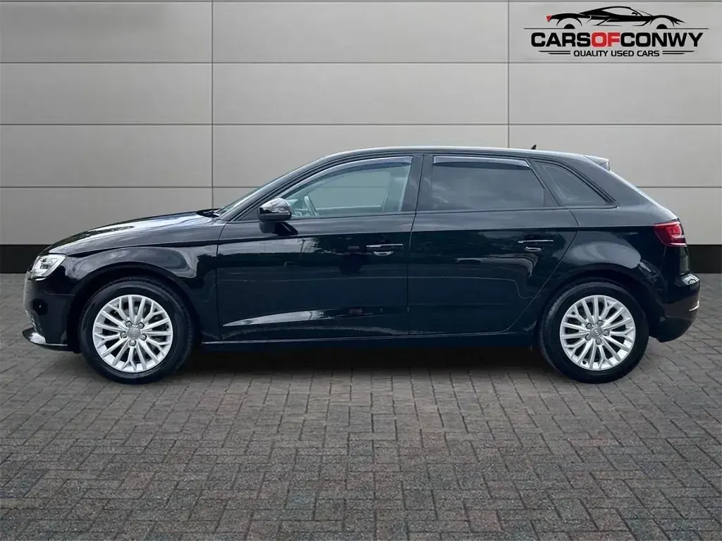 Used Audi A3 Sportback Design 150 HP (110 kW) 2016 Black Hatchback