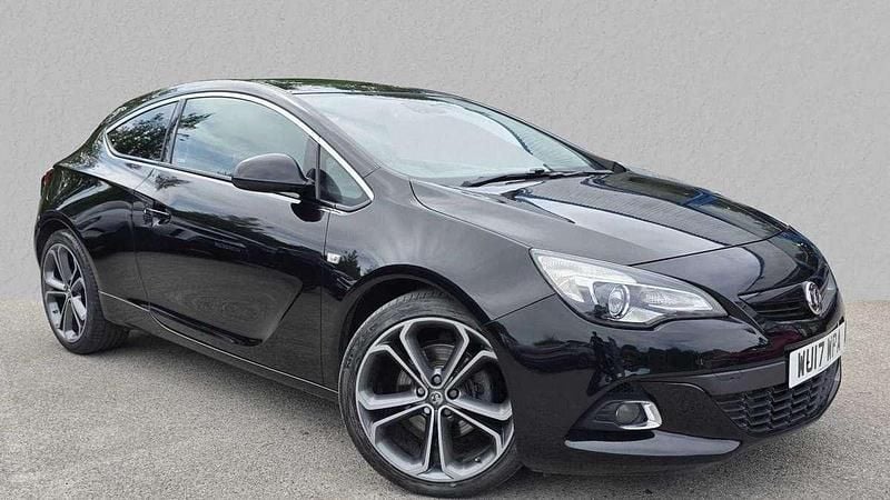 Black Used 2017 Vauxhall Astra GTC Edition Coupe | £10,599 (Expensive) - Image 1/4