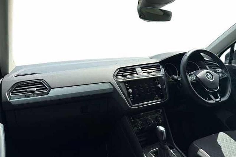 Used VW Tiguan Match 150 HP (110 kW) 2020 Grey SUV