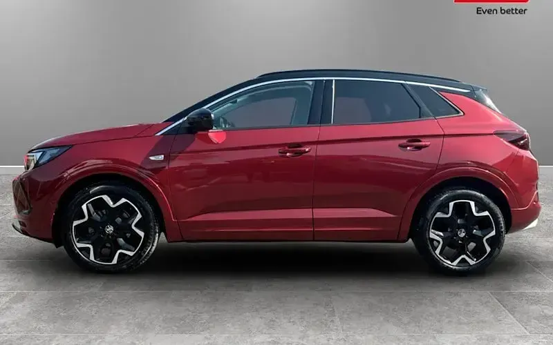 Second-hand Vauxhall Grandland X Elite 131 CP (96 kW) 2021 SUV