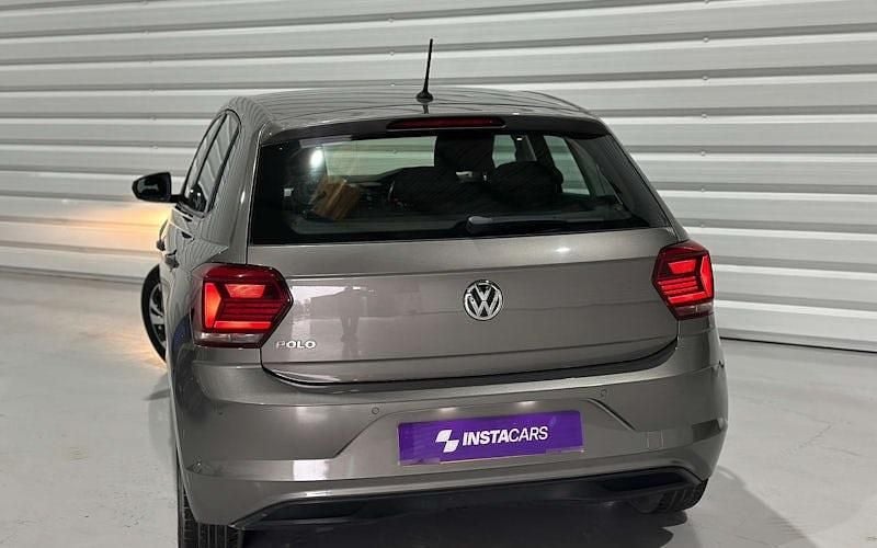 Used VW Polo SE 65 HP (47 kW) 2018 Grey Hatchback