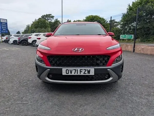 Used Hyundai Kona Premium 120 HP (88 kW) 2021 Red SUV