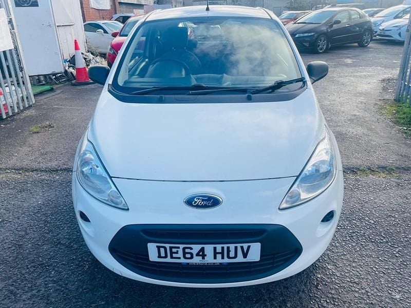 Used Ford Ka Studio 69 HP (50 kW) 2014 White Hatchback