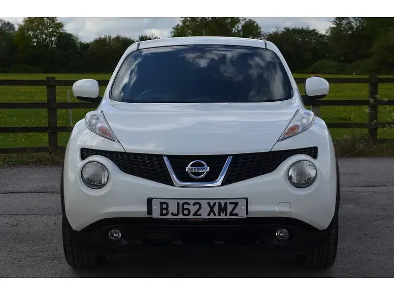 Gebraucht Nissan Juke Acenta 110 PS (80 kW) 2012 Weiß SUV