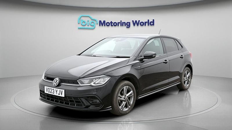 Used VW Polo R-line 94 HP (69 kW) 2023 Black Hatchback