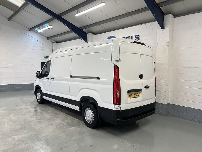 Used Maxus V90 163 HP (119 kW) 2023 White Van
