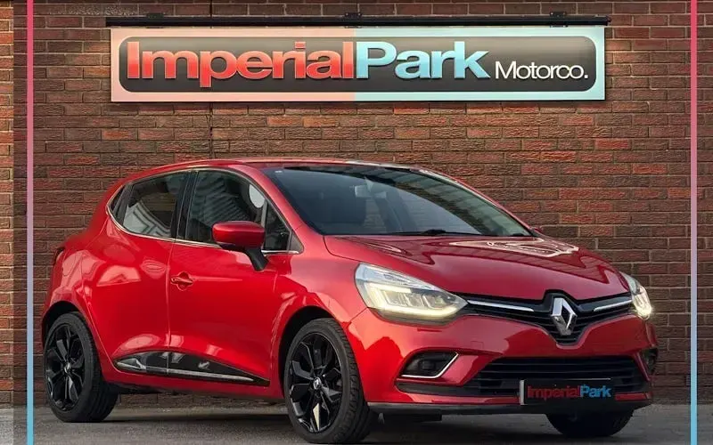 Used Renault Clio Dynamique 120 HP (88 kW) 2018 Hatchback