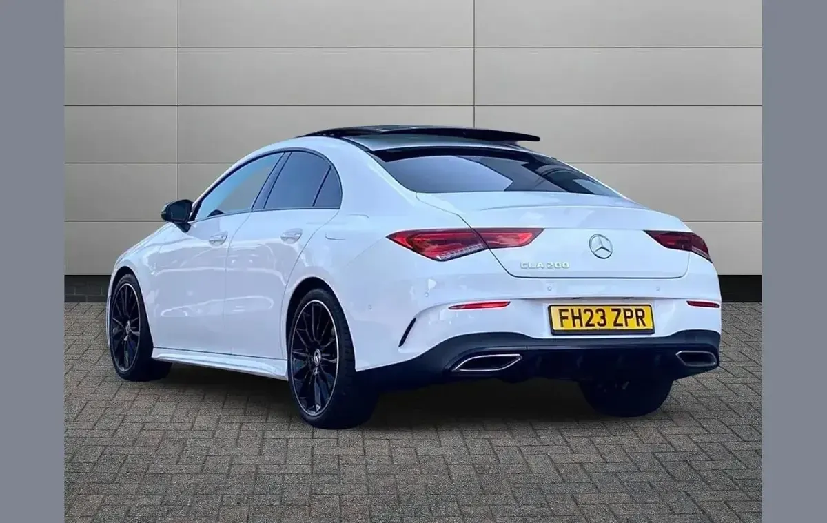 Used Mercedes CLA200 AMG Line Premium Plus 161 HP (118 kW) 2023 White Coupe