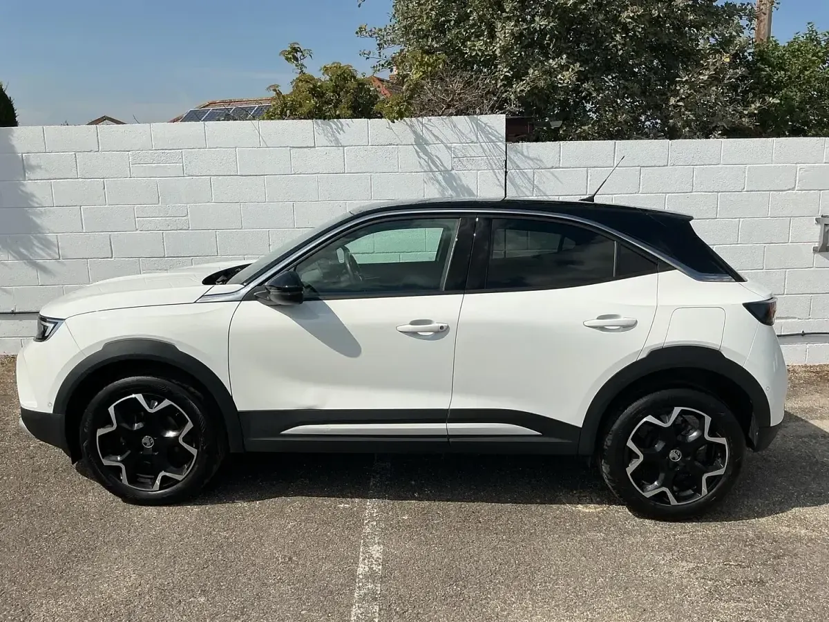 Used Vauxhall Mokka Ultimate 2023 White SUV