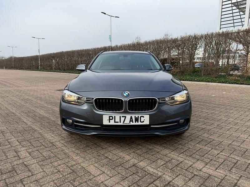 Used BMW 318 Sport Line 2017 Grey Estate