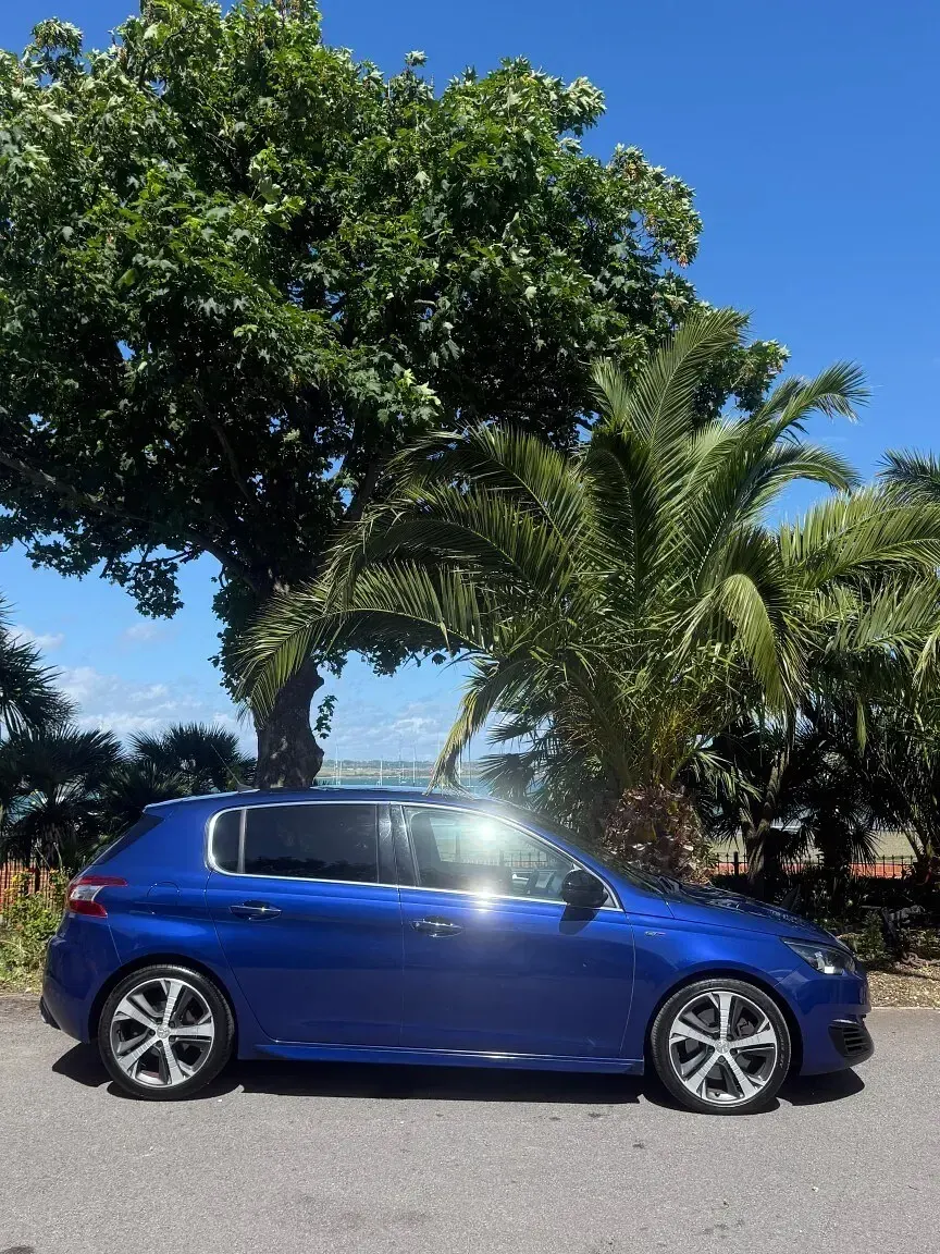 Used Peugeot 308 GT 2015 Blue Hatchback