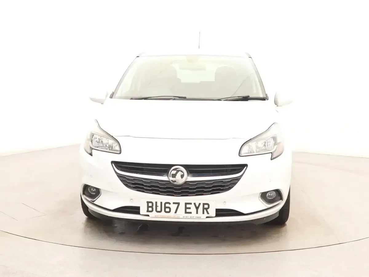 Used Vauxhall Corsa SRi 2017 White Hatchback