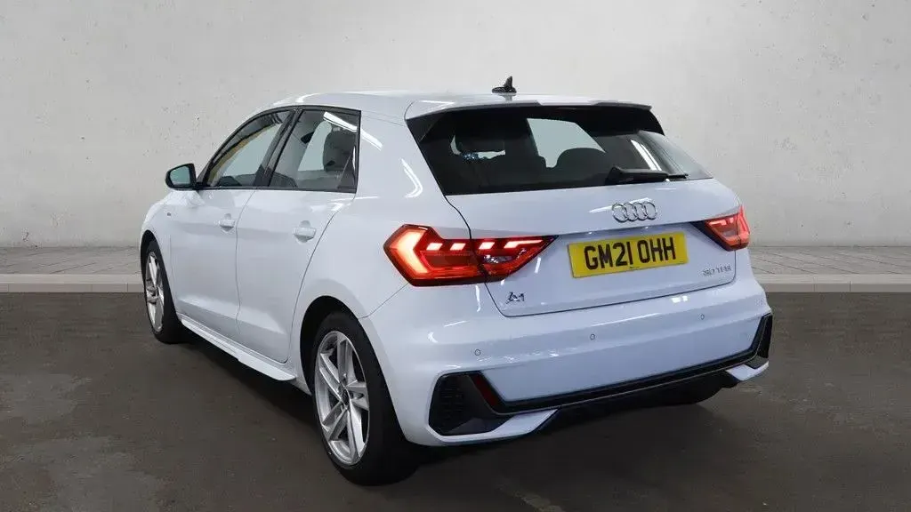 Used Audi A1 Sportback S-Line 110 HP (80 kW) 2021 White Hatchback