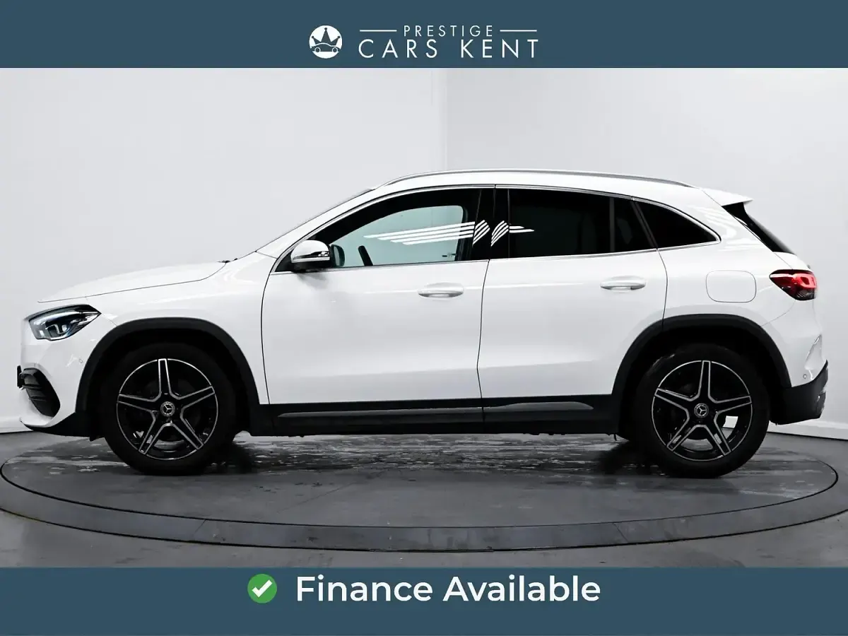 Used Mercedes GLA200 Executive 163 HP (119 kW) 2022 White SUV