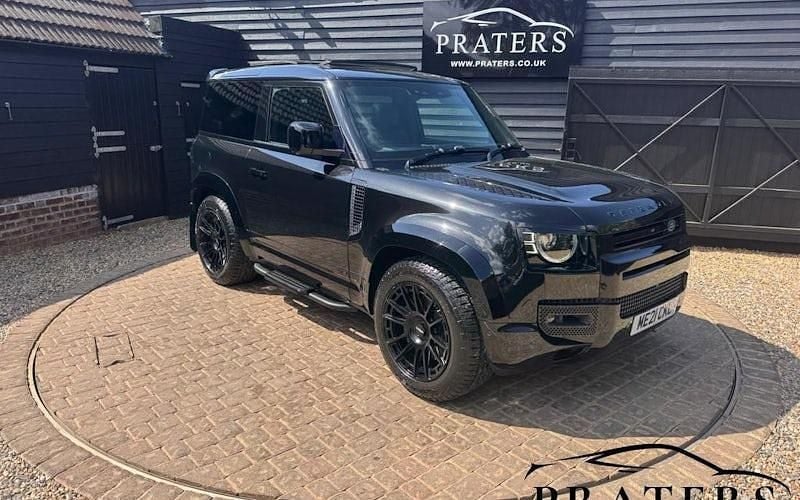 Used Land Rover Defender 525 HP (386 kW) 2024 SUV