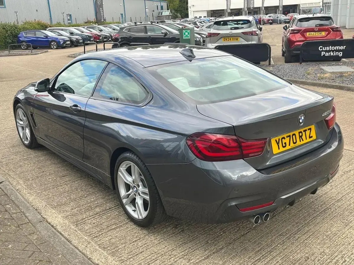 Usado BMW 420 M Sport 187 HP (137 kW) 2020 Cinzento Coupé