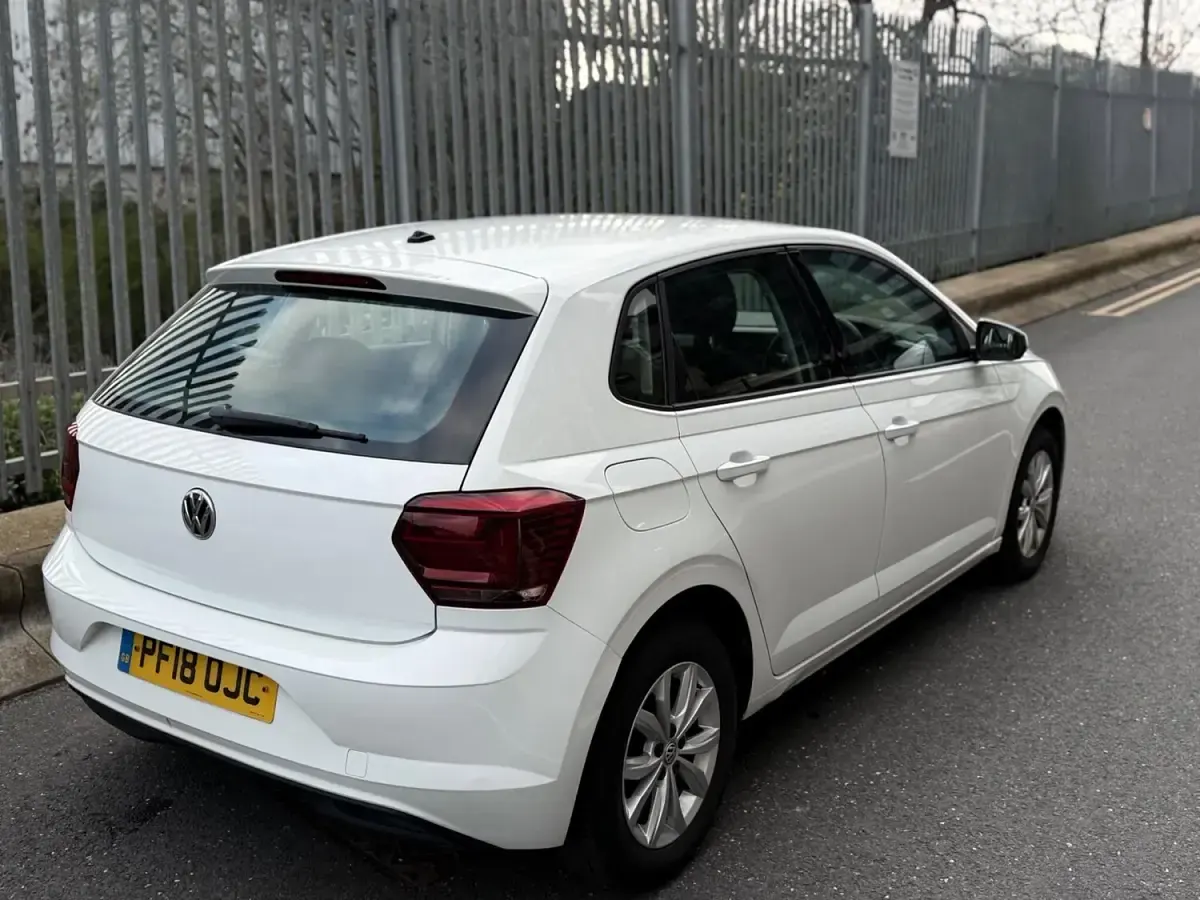Used VW Polo SE 2018 White Hatchback