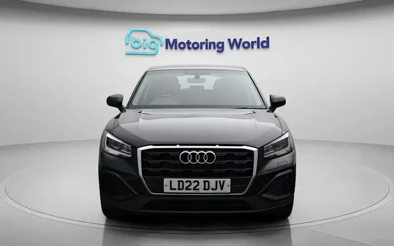 Used Audi Q2 150 HP (110 kW) 2021 Grey SUV