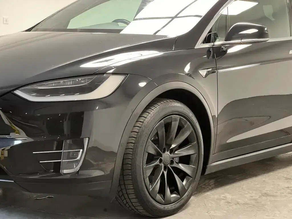 Used Tesla Model X 503 kW (685 HP) 2017 Black SUV