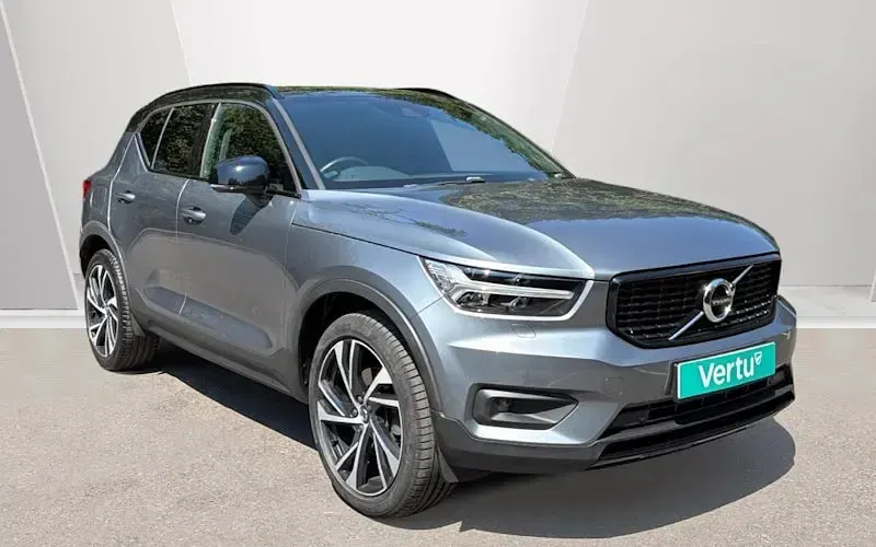 Used Volvo XC40 R-Design Pro 150 HP (110 kW) 2019 SUV