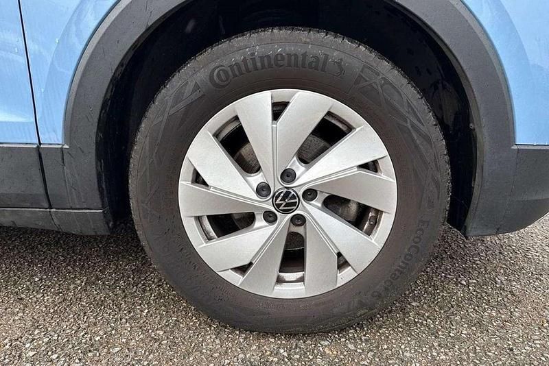 Used VW T-Cross Life 95 HP (69 kW) 2024 Blue SUV