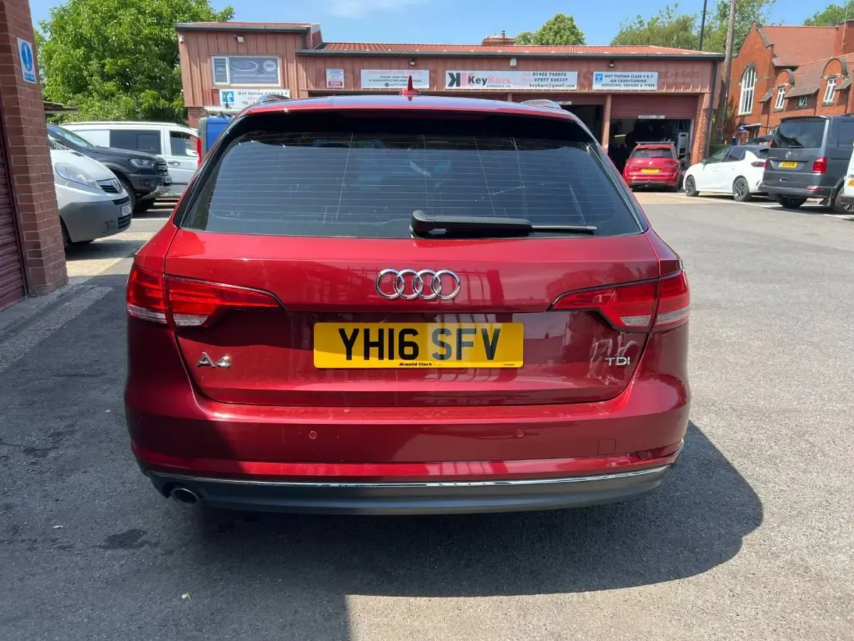 Used Audi A4 Sport 2016 Red Estate