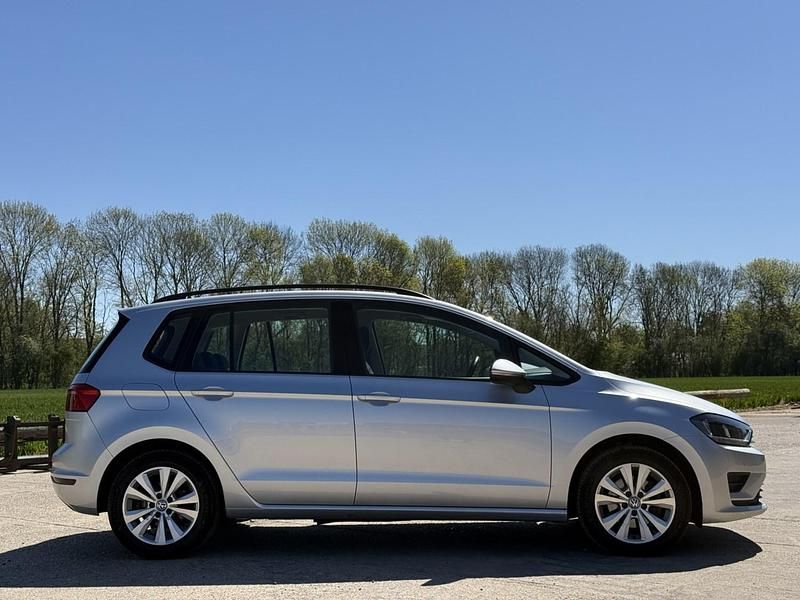 Used VW Golf Sportsvan SE 2016 Silver MPV