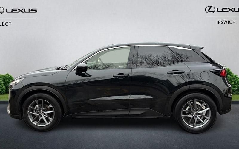 Używany Lexus LBX 136 KM (100 kW) 2025 SUV