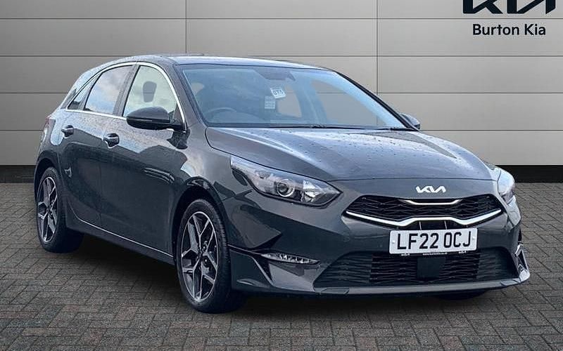 Usado Kia Ceed 160 HP (117 kW) 2021 Citadino