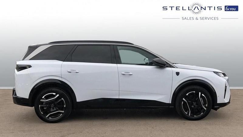 Used Peugeot 5008 GT 152 kW (207 HP) 2025 White SUV