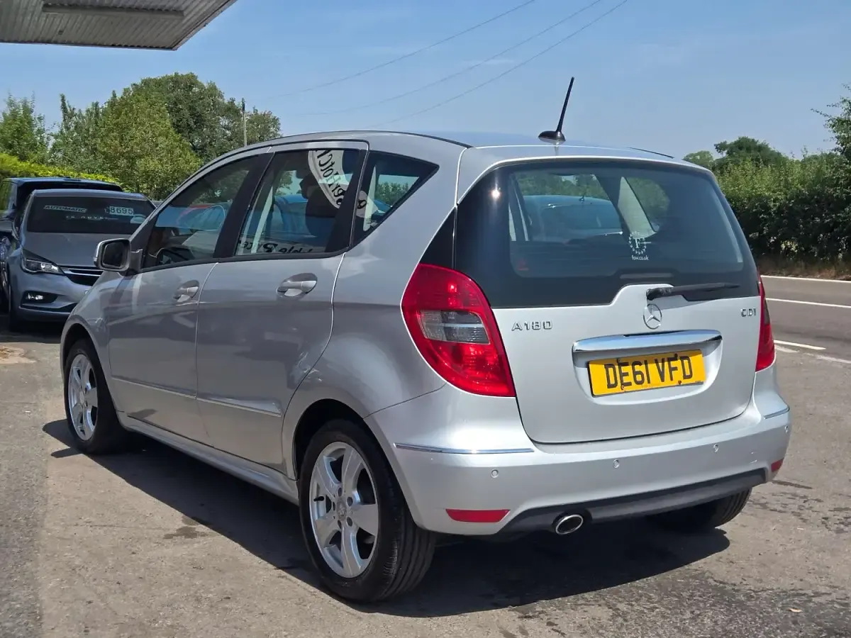 Used Mercedes A180 Avantgarde 2012 Silver Hatchback