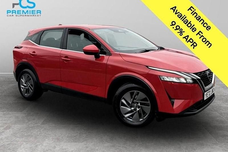 Used Nissan Qashqai Acenta Premium 158 HP (116 kW) 2022 Red SUV