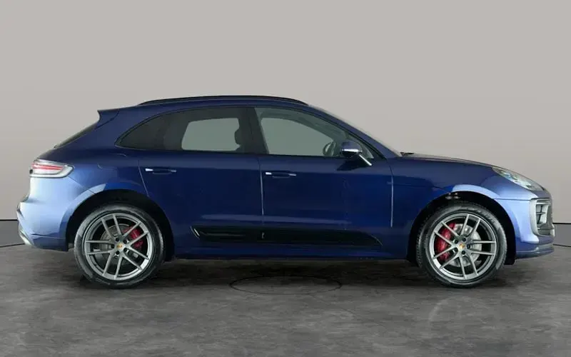 Used Porsche Macan 379 HP (278 kW) 2025 SUV