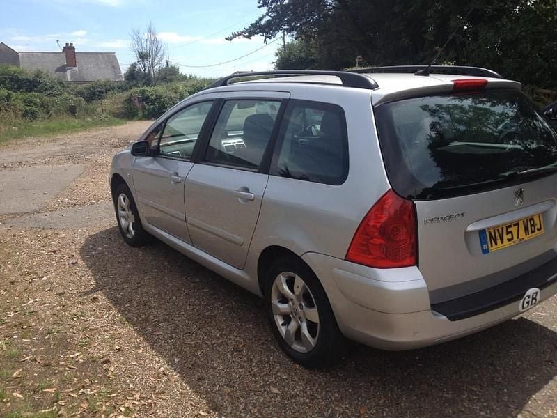 Used Peugeot 307 S 90 HP (66 kW) 2008 Silver Estate