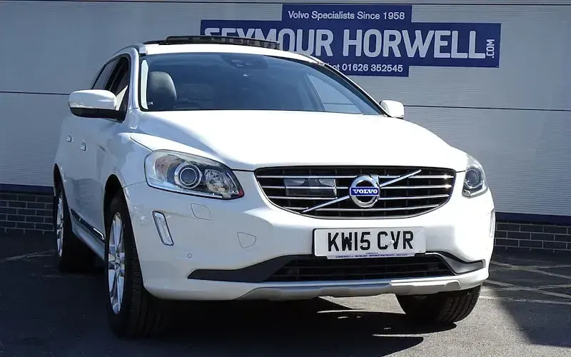 Used Volvo XC60 SE Lux 190 HP (139 kW) 2017 SUV
